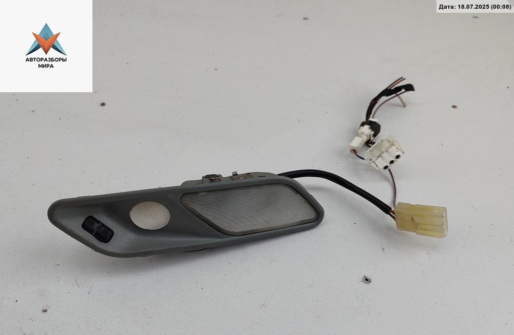 фонарь салона (плафон) BMW 5 серия E34 1990, 2.5 л., бензин, МКПП, синий, седан, 8350498 - фото №1