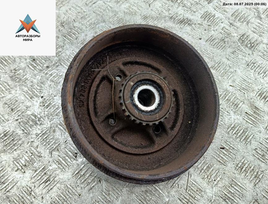 барабан тормозной Renault Kangoo 1 поколение 1999, 1.4 л., бензин, МКПП, жёлтый, фургон - фото №1