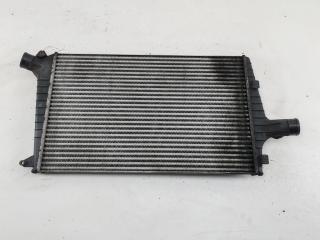 радиатор интеркулера Audi A6 4B/C5 1998, 2.5 л., дизель, МКПП, серый, седан, 4B0145805A