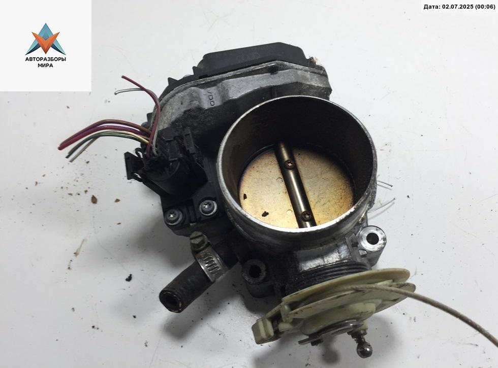 заслонка дроссельная Audi A6 4B/C5 1997, 2.4 л., бензин, АКПП, зелёный, седан - фото №1