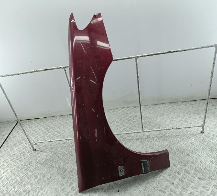 крыло переднее правое Peugeot 406 2000, 2.2 л., бензин, АКПП, красный, универсал