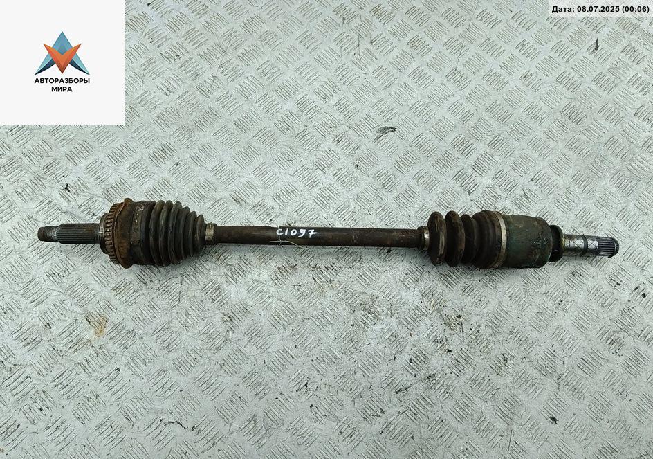 полуось передняя правая (приводной вал, ШРУС) Subaru Legacy 3 поколение 2001, 2.0 л., бензин, АКПП, чёрный, универсал - фото №1