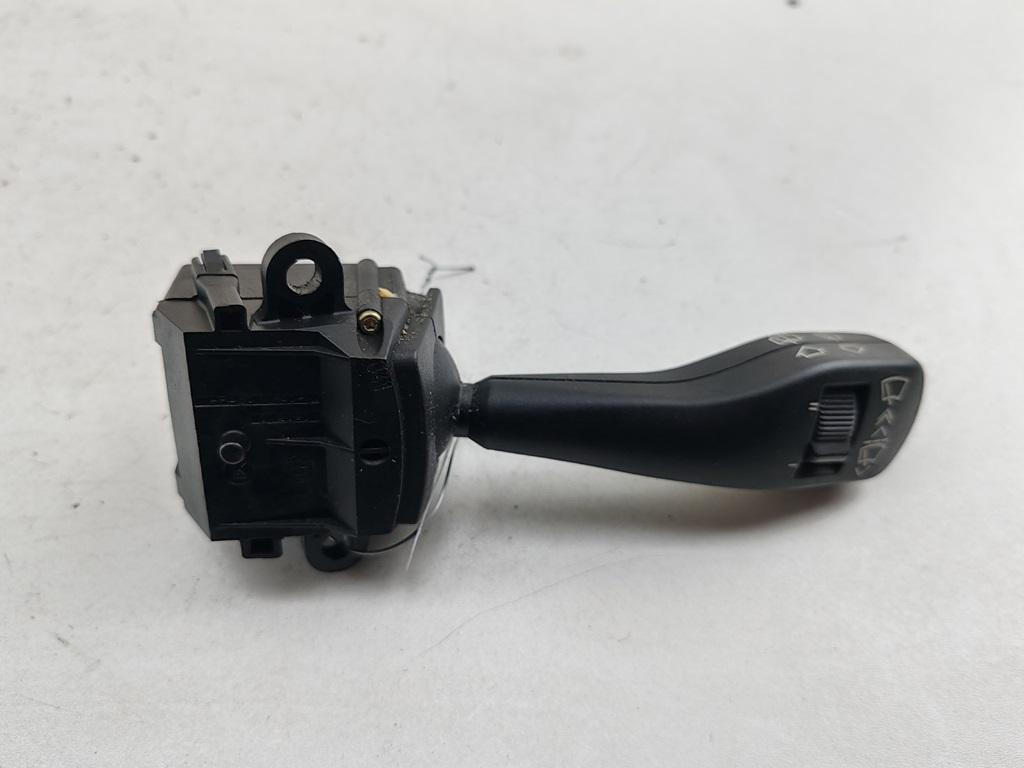 переключатель дворников BMW 3 E46 2001, 2.2 л., бензин, АКПП, жёлтый, универсал, 8363669