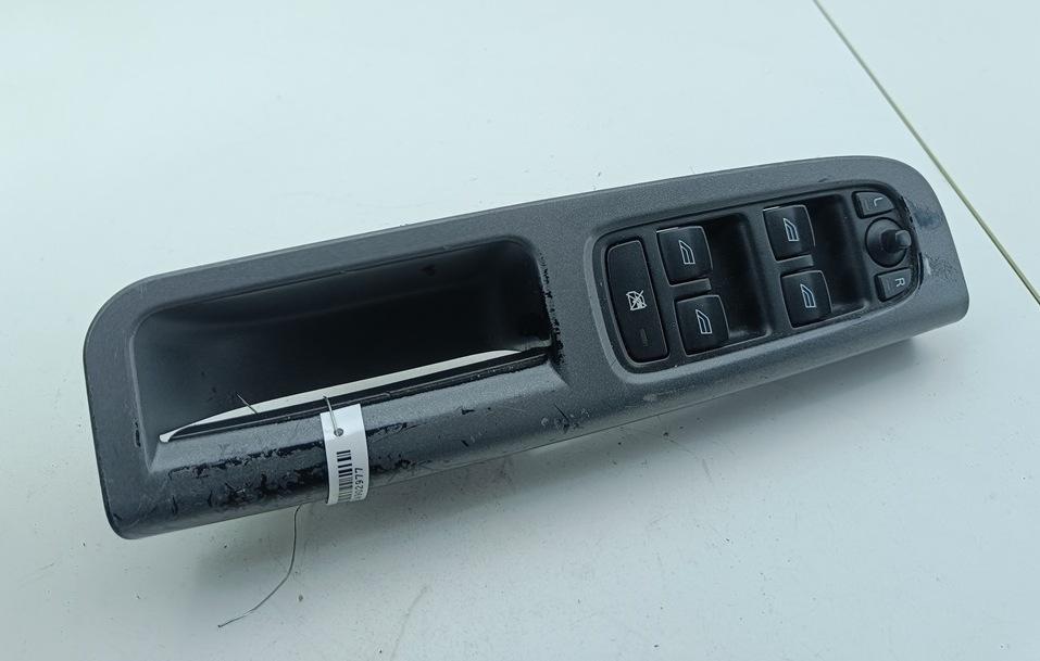 блок управления стеклоподъемниками Volvo S40 / V50 2004, 2.4 л., бензин, МКПП, чёрный, универсал, 3065844403451100