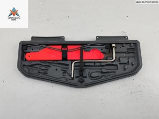 Набор инструментов штатный BMW 5 серия E39 1998, 2.8 л., бензин, АКПП, зелёный, седан, 71111180681, 1180681