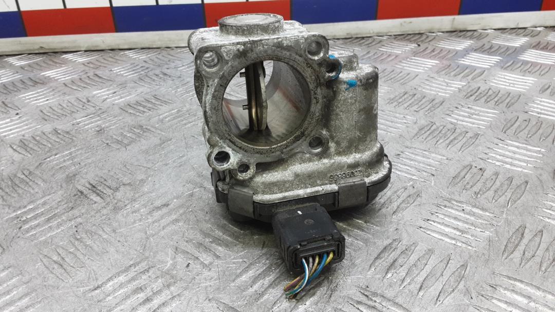 заслонка дроссельная Ford Focus 3 поколение 2012, 1.6 л., TDCi, дизель, МКПП, хетчбэк 5 дв., 9673534480 - фото №1