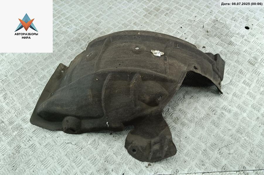 Подкрылок передний правый Renault Scenic 3 поколение 2011, 1.4 л., бензин, минивэн - фото №1