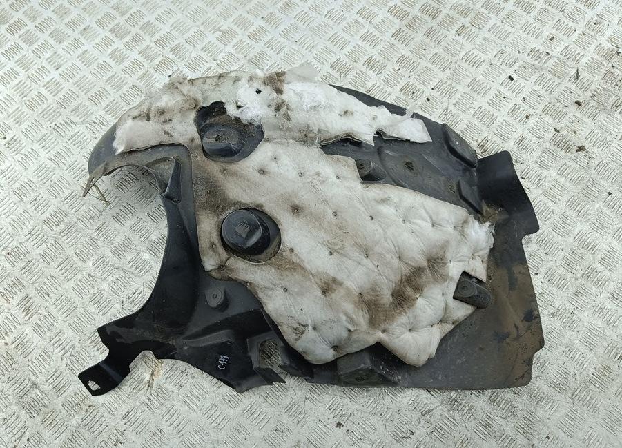 Подкрылок передний правый Renault Captur 2016, 1.2 л., бензин, внедорожник 5 дв., 638427260R