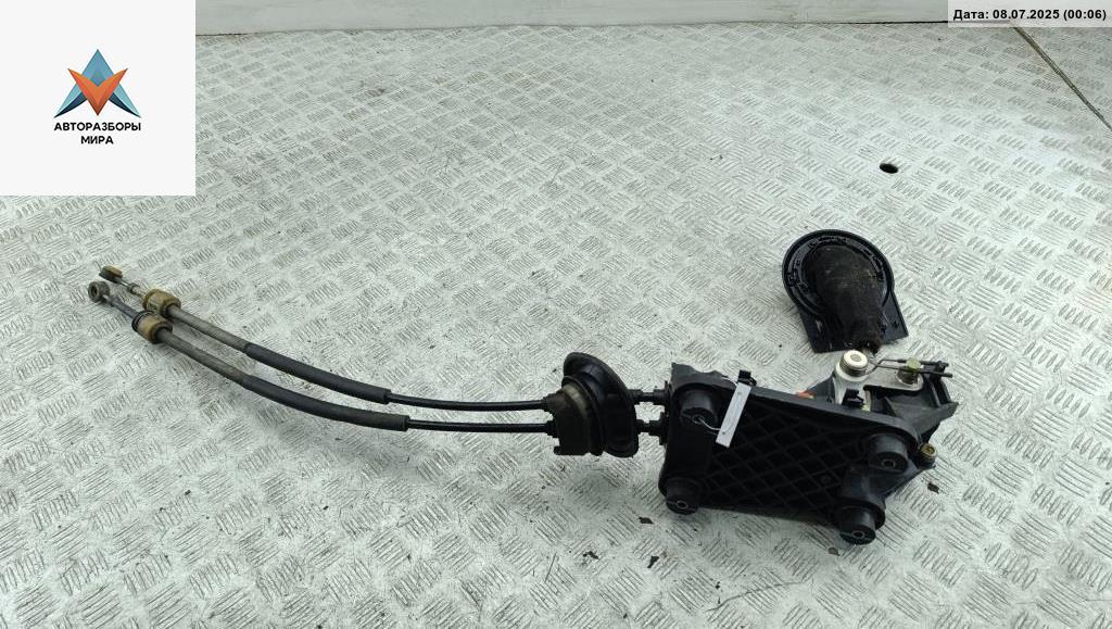 трос кулисы КПП Citroen C4 1 поколение 2004, 1.6 л., дизель, МКПП, серый, хетчбэк 5 дв., 9657303580 - фото №1