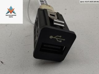 разъем AUX / USB BMW 5 серия F07/F10/F11 2012, 3.0 л., дизель, АКПП, чёрный, универсал, 9167196
