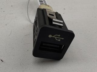 разъем AUX / USB BMW 5 серия F07/F10/F11 2012, 3.0 л., дизель, АКПП, чёрный, универсал, 9167196