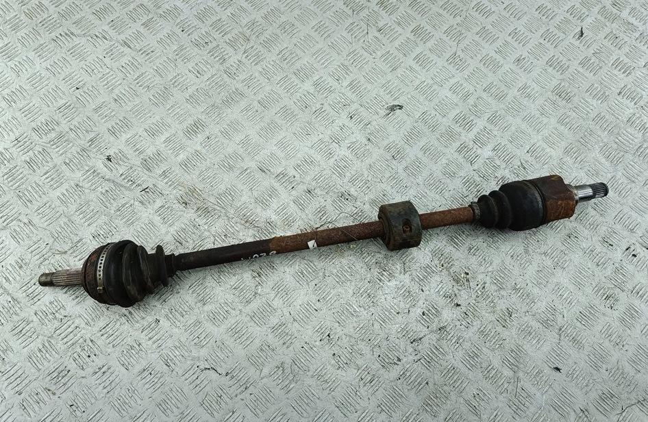 полуось передняя правая (приводной вал, ШРУС) Skoda Felicia 1996, 1.3 л., бензин, МКПП, красный, хетчбэк 5 дв.