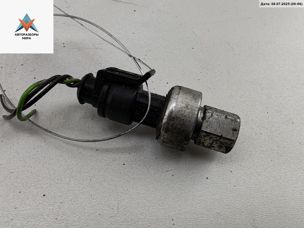 датчик кондиционера Opel Zafira 2 поколение (B) 2007, 1.9 л., дизель, МКПП, серый, минивэн, 09131721 - фото №1