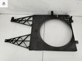 диффузор вентилятора Audi A3 8L 1997, 1.6 л., бензин, МКПП, чёрный, хетчбэк 3 дв., 1J0121207D