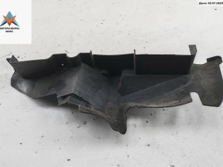 диффузор вентилятора Audi A6 4B/C5 1999, 2.4 л., бензин, МКПП, серый, седан, 4B0121284D