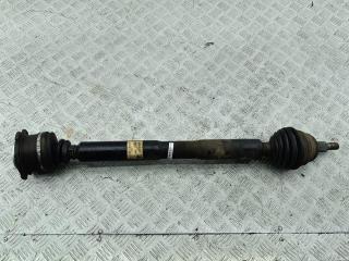 полуось передняя правая (приводной вал, ШРУС) Audi A3 8L 1997, 1.8 л., бензин, АКПП, зелёный, хетчбэк 3 дв.