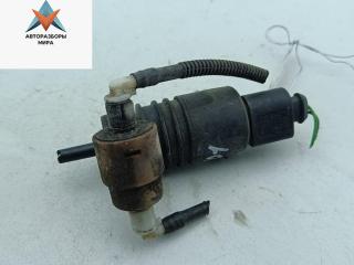 насос (моторчик) омывателя стекла Volkswagen Passat B5 [рестайлинг] 2004, чёрный, универсал