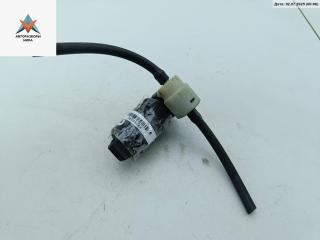 насос (моторчик) омывателя стекла Volkswagen Passat B4 1996, серый, универсал