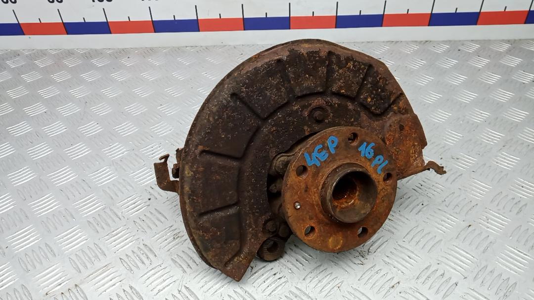 ступица передняя левая Volkswagen Touran 1 поколение 2005, 1.9 л., дизель, МКПП, минивэн, 1K0407255N, 1K0407621F - фото №1