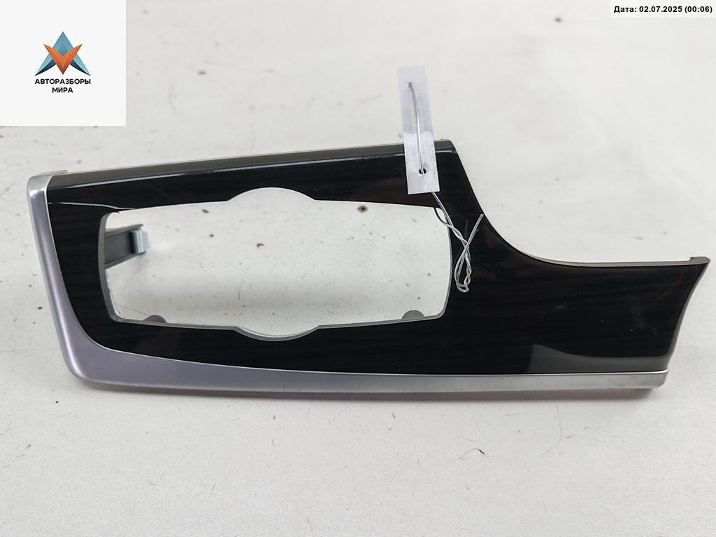 накладка на торпедо (консоль) BMW 5 серия F07/F10/F11 2012, 3.0 л., дизель, АКПП, чёрный, универсал, 9192941.9166644 - фото №1