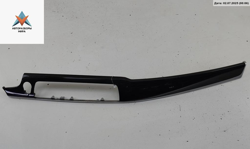 накладка на торпедо (консоль) BMW 5 серия F07/F10/F11 2012, 3.0 л., дизель, АКПП, чёрный, универсал, 9192943.0032170100 - фото №1