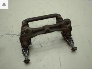 скоба суппорта Alfa Romeo 159 1 поколение 2006, 2.4 л., дизель, АКПП, серый, универсал