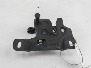 замок капота Audi A6 4B/C5 1999, 2.4 л., бензин, МКПП, серый, седан, 8L0823509D