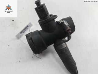 фланец (тройник) системы охлаждения Audi A4 B6 2001, 2.0 л., бензин, МКПП, серый, седан