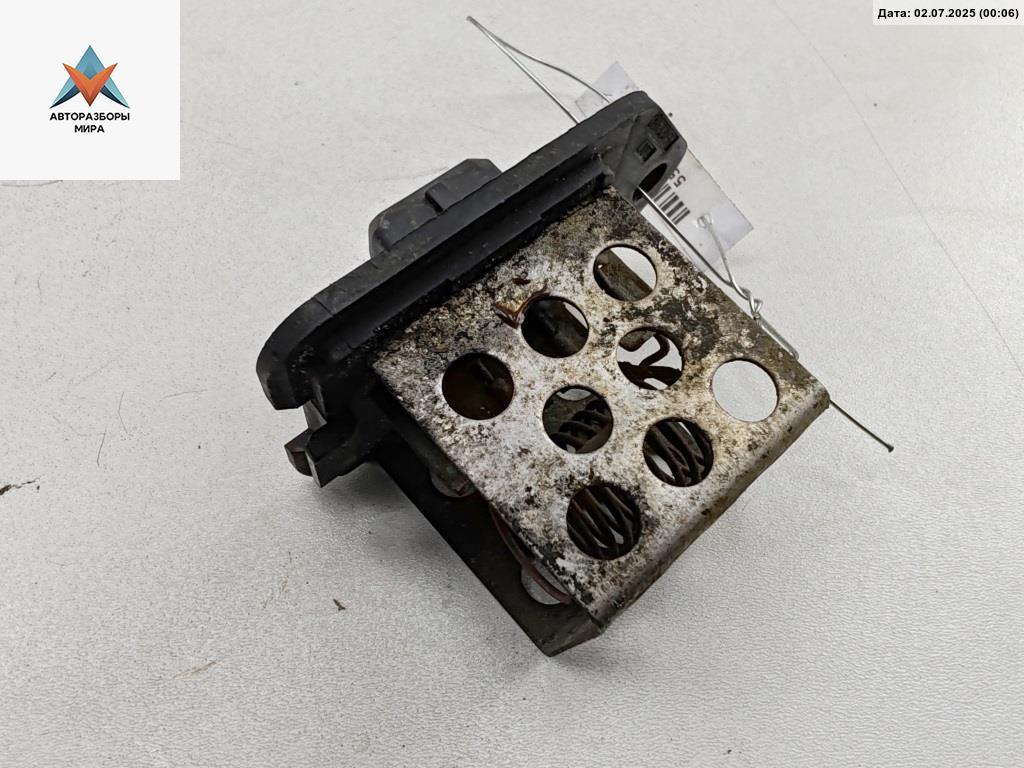 блок управления вентилятором (реле) Citroen Xsara Picasso 1 поколение 2002, 1.8 л., бензин, МКПП, серый, минивэн, 9641212480 - фото №1