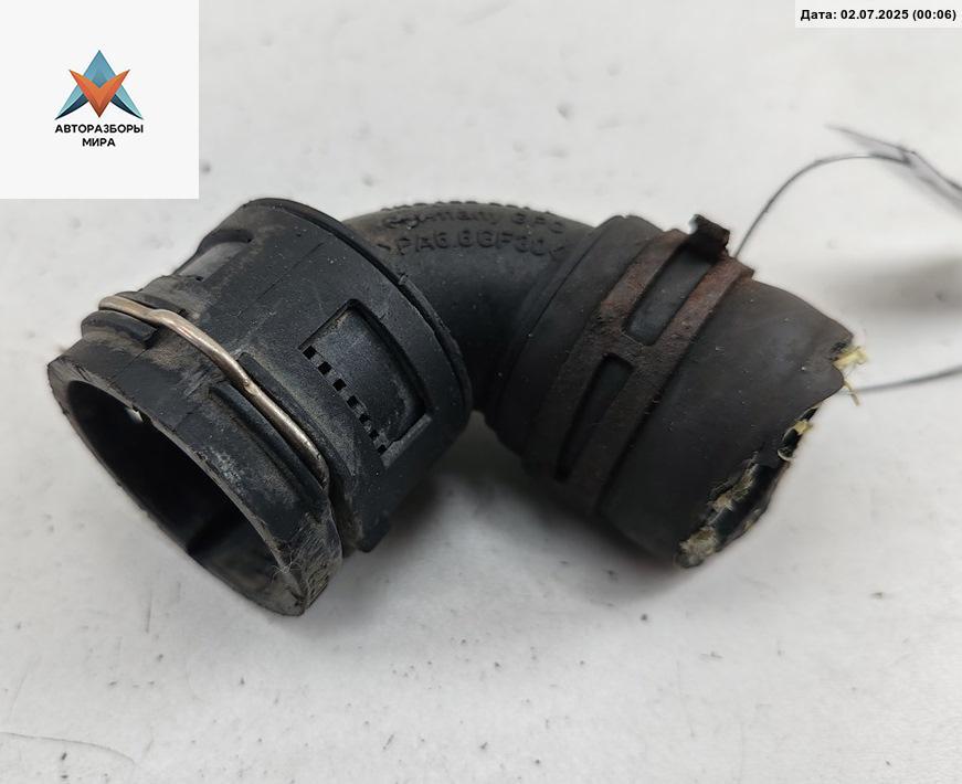 фланец (тройник) системы охлаждения Skoda Octavia mk2 (A5 1Z) 2004, 2.0 л., дизель, МКПП, серый, хетчбэк 5 дв., 1K0122291L - фото №1