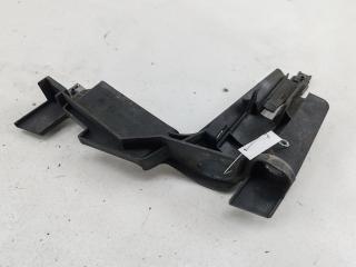 крепление фары правой BMW 3 E46 2001, 2.2 л., бензин, АКПП, жёлтый, универсал, 1301073018