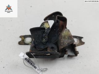 замок капота Volkswagen Golf 3 поколение 1995, 1.6 л., бензин, МКПП, чёрный, хетчбэк 5 дв.