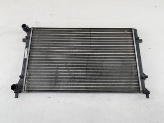 радиатор охлаждения Volkswagen Passat B6 2005, 1.6 л., бензин, МКПП, синий, универсал, 1K0121253P