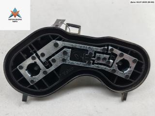 Плата фонаря заднего правого Renault Megane 2 поколение 2004, 1.6 л., бензин, МКПП, чёрный, хетчбэк 3 дв., 89026012