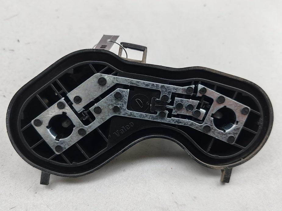 Плата фонаря заднего правого Renault Megane II 2004, 1.6 л., бензин, МКПП, чёрный, хетчбэк 3 дв., 89026012
