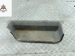 Накладка на порог внутренняя (салона) Volkswagen Transporter T4 1996, 2.4 л., дизель, МКПП, белый, микроавтобус, 701863735A