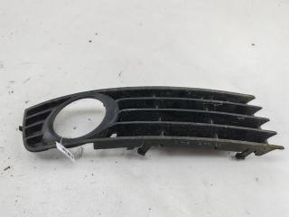 рамка фары противотуманной правой Audi A4 B6 2001, 2.0 л., бензин, МКПП, серый, седан, 8E0807682A