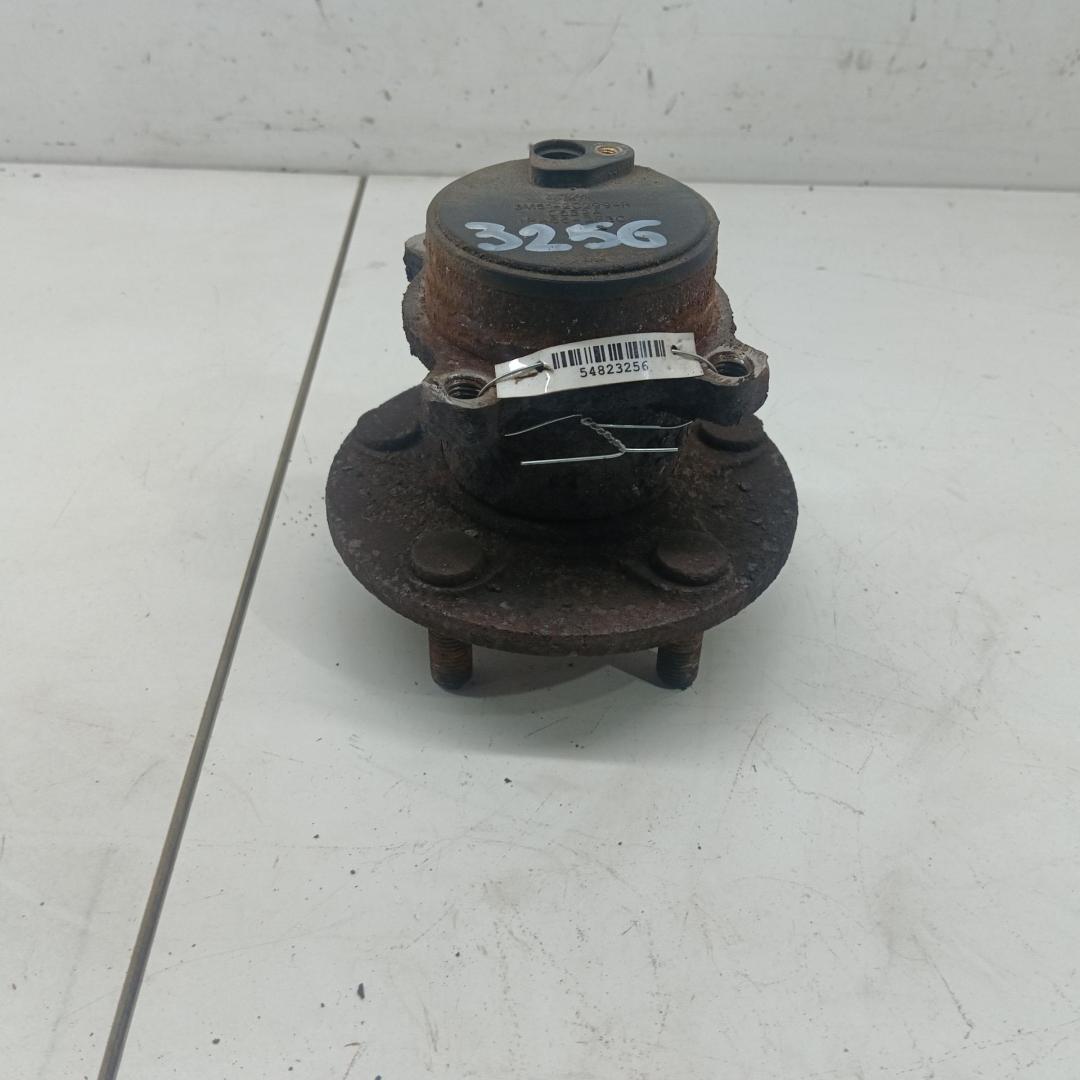 ступица задняя левая Ford C-Max 2003, 1.6 л., дизель, МКПП, серый, минивэн, 3M512C299R