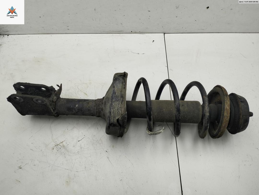 стойка передняя Renault Kangoo 1 поколение 1999, 1.4 л., бензин, МКПП, жёлтый, фургон - фото №1