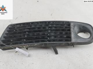 рамка фары противотуманной левой Audi A6 4B/C5 1999, 2.4 л., бензин, МКПП, серый, седан, 4B0807681J