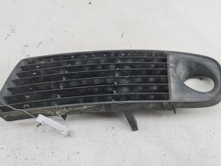рамка фары противотуманной левой Audi A6 C5 1999, 2.4 л., бензин, МКПП, серый, седан, 4B0807681J