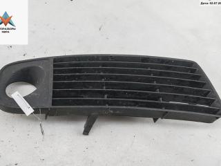 рамка фары противотуманной правой Audi A6 4B/C5 1998, 2.5 л., дизель, МКПП, серый, седан, 4B0807682H