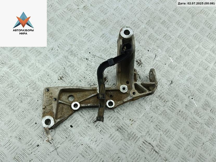 рычаг передний правый Volkswagen Golf 5 поколение 2007, 1.4 л., бензин, МКПП, серый, хетчбэк 5 дв. - фото №1