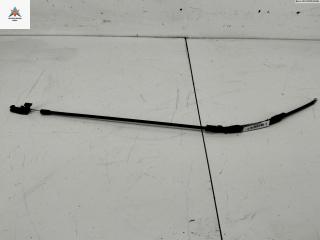 трос капота Volkswagen Passat B6 2008, 1.8 л., бензин, МКПП, чёрный, универсал, 3C1823531