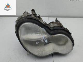 фара правая Mercedes-Benz C-Класс W203/S203/CL203 2003, 2.2 л., дизель, МКПП, чёрный, универсал, A2038200261