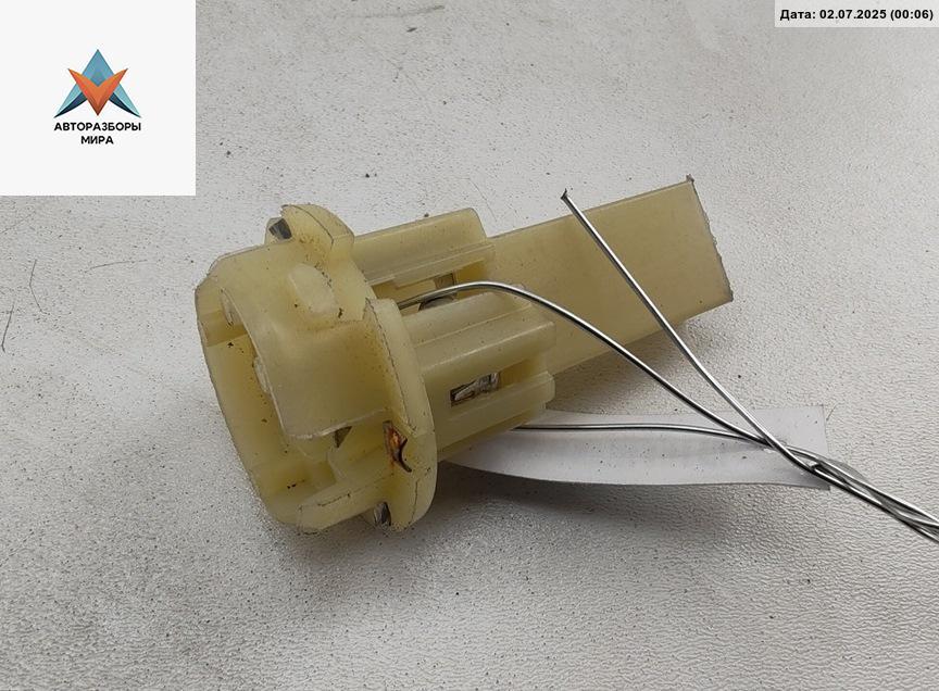 Патрон лампы фонаря BMW 3 серия E36 1991, 1.8 л., бензин, АКПП, белый, седан, 195026-3 - фото №1