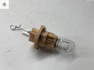 Патрон лампы фонаря Toyota COROLLA VERSO 2003, 2.0 л., дизель, МКПП, серый, минивэн