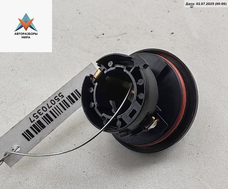 Патрон лампы указателя поворота Opel Signum C 2003, 2.2 л., дизель, МКПП, чёрный, хетчбэк 5 дв. - фото №1