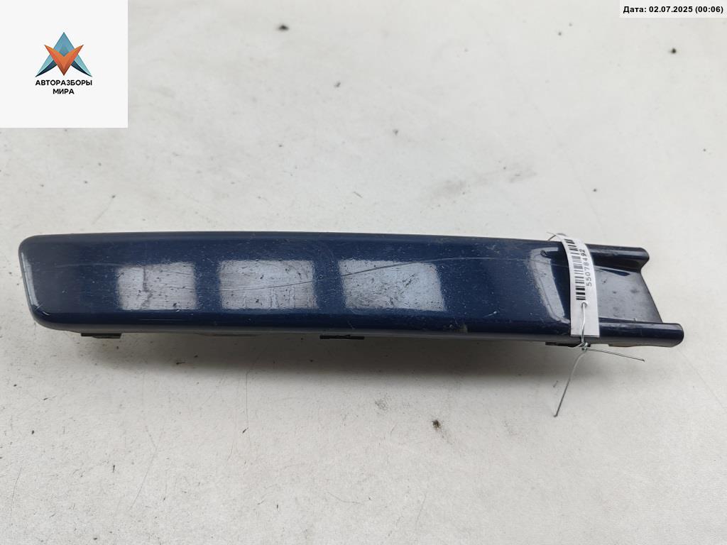 молдинг переднего бампера Volkswagen Passat B6 2007, 2.0 л., дизель, МКПП, синий, универсал, 3C0807646A - фото №1