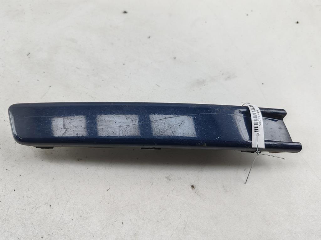 молдинг переднего бампера Volkswagen Passat B6 2007, 2.0 л., дизель, МКПП, синий, универсал, 3C0807646A